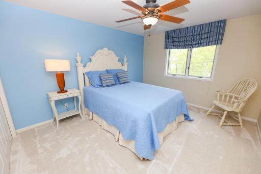 2710 Le Homme Dieu Heights NE, Alexandria, MN 56308