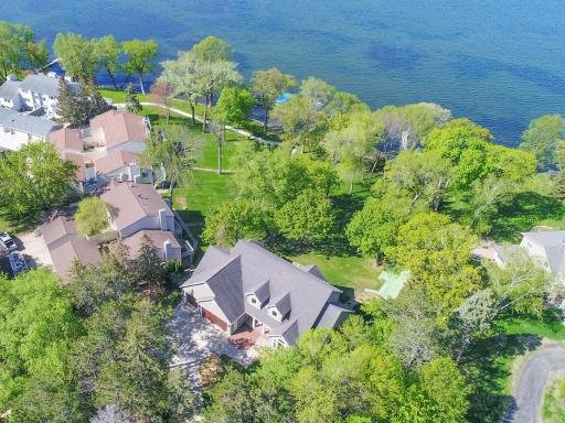 2710 Le Homme Dieu Heights NE, Alexandria, MN 56308
