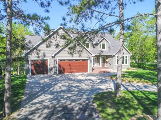 2710 Le Homme Dieu Heights NE, Alexandria, MN 56308