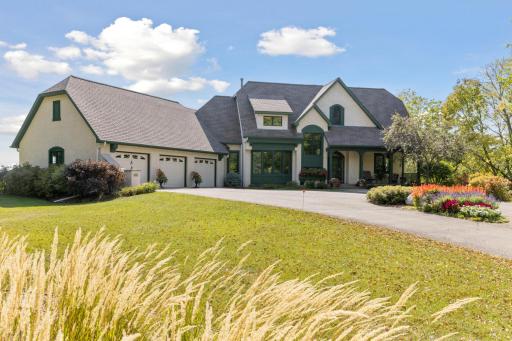 6901 Auto Club Road, Bloomington, MN 55438