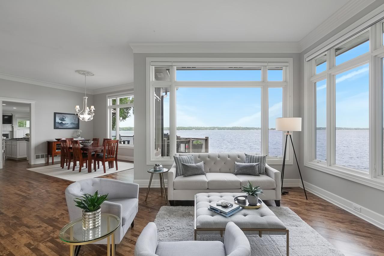 Living Toward Dining Area.jpg