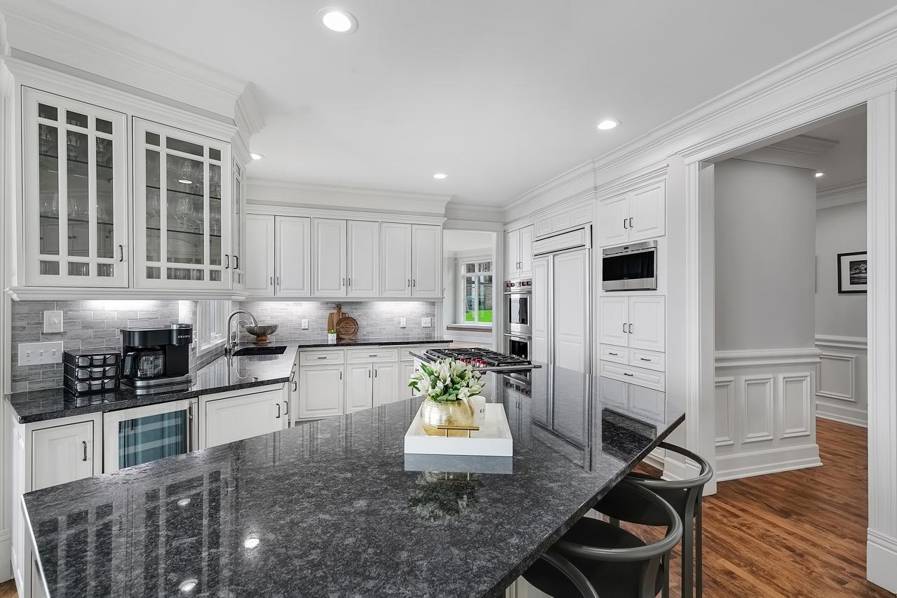 Kitchen Built-Ins.jpg