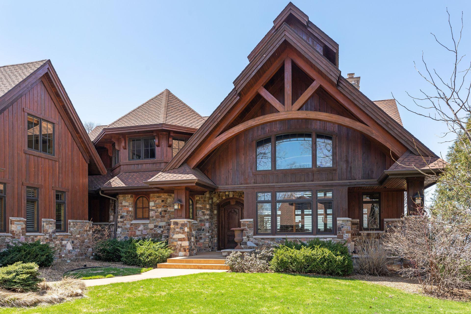 Massive windows bring in gorgeous sunlight.