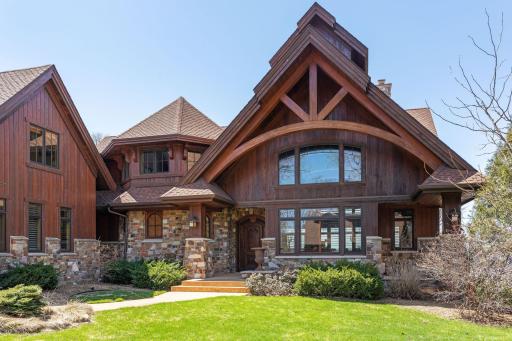 Massive windows bring in gorgeous sunlight.