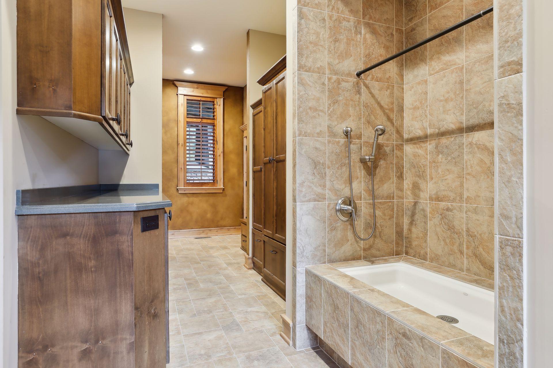 Dog wash included in the mudroom
