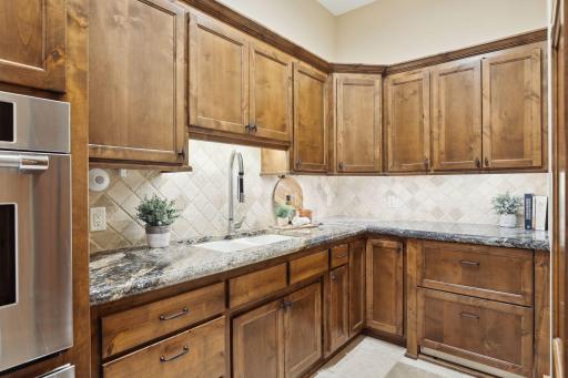 22598 Hayward Avenue N, Forest Lake, MN 55025