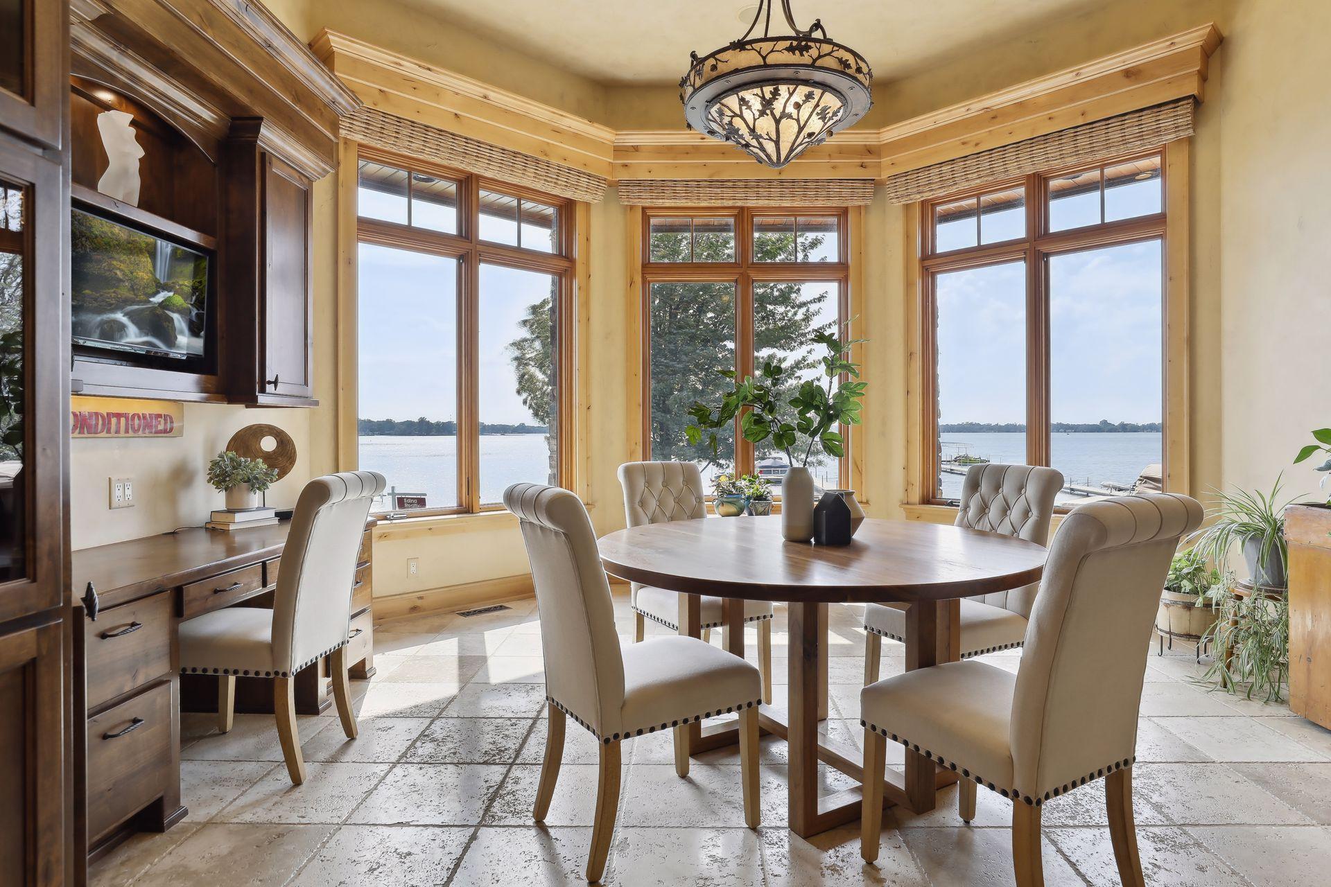 Lake views from your eat in kitchen