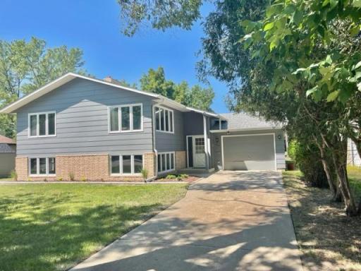 505 E Walnut Street, Redwood Falls, MN 56283