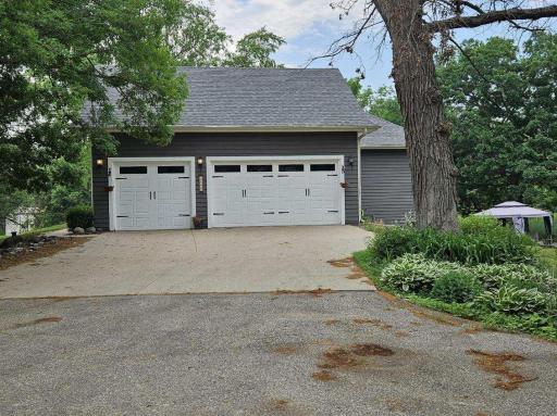 11151 Akron Avenue, Inver Grove Heights, MN 55077