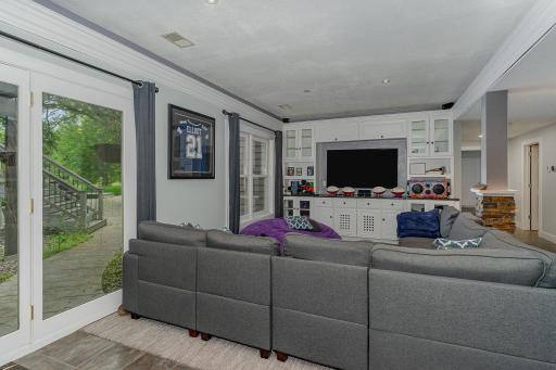 11151 Akron Avenue, Inver Grove Heights, MN 55077