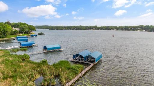 Located on Gideons Bay with quick access to Shorewood and Excelsior.