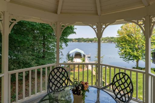 Outdoor Gazebo to Enjoy Summer Sunsets!