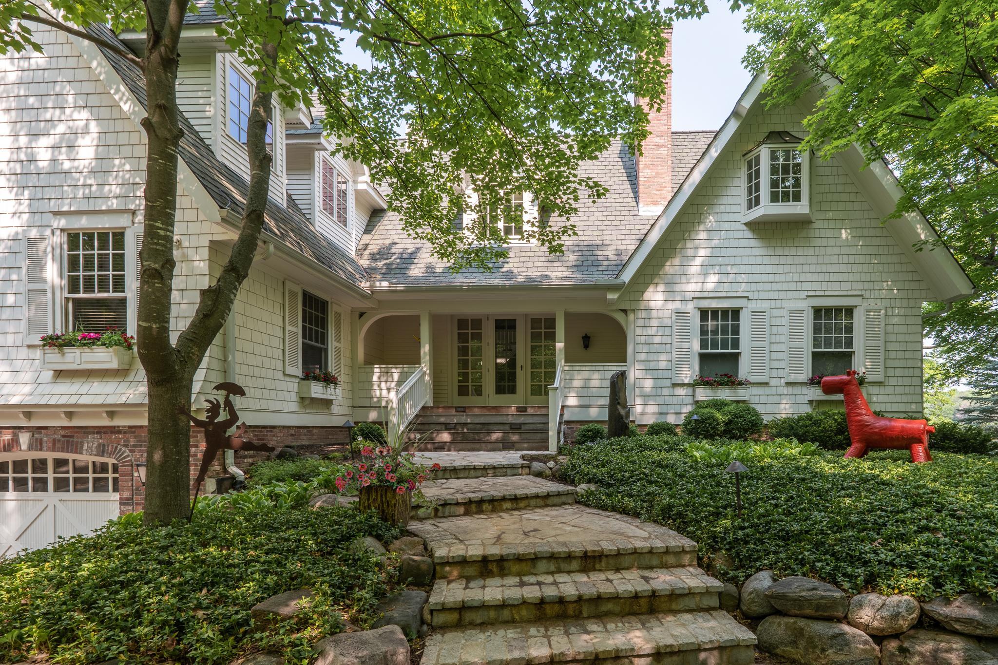 Roadside Main Entrance