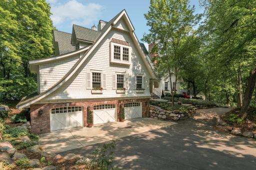 Spacious 3-Car Garage