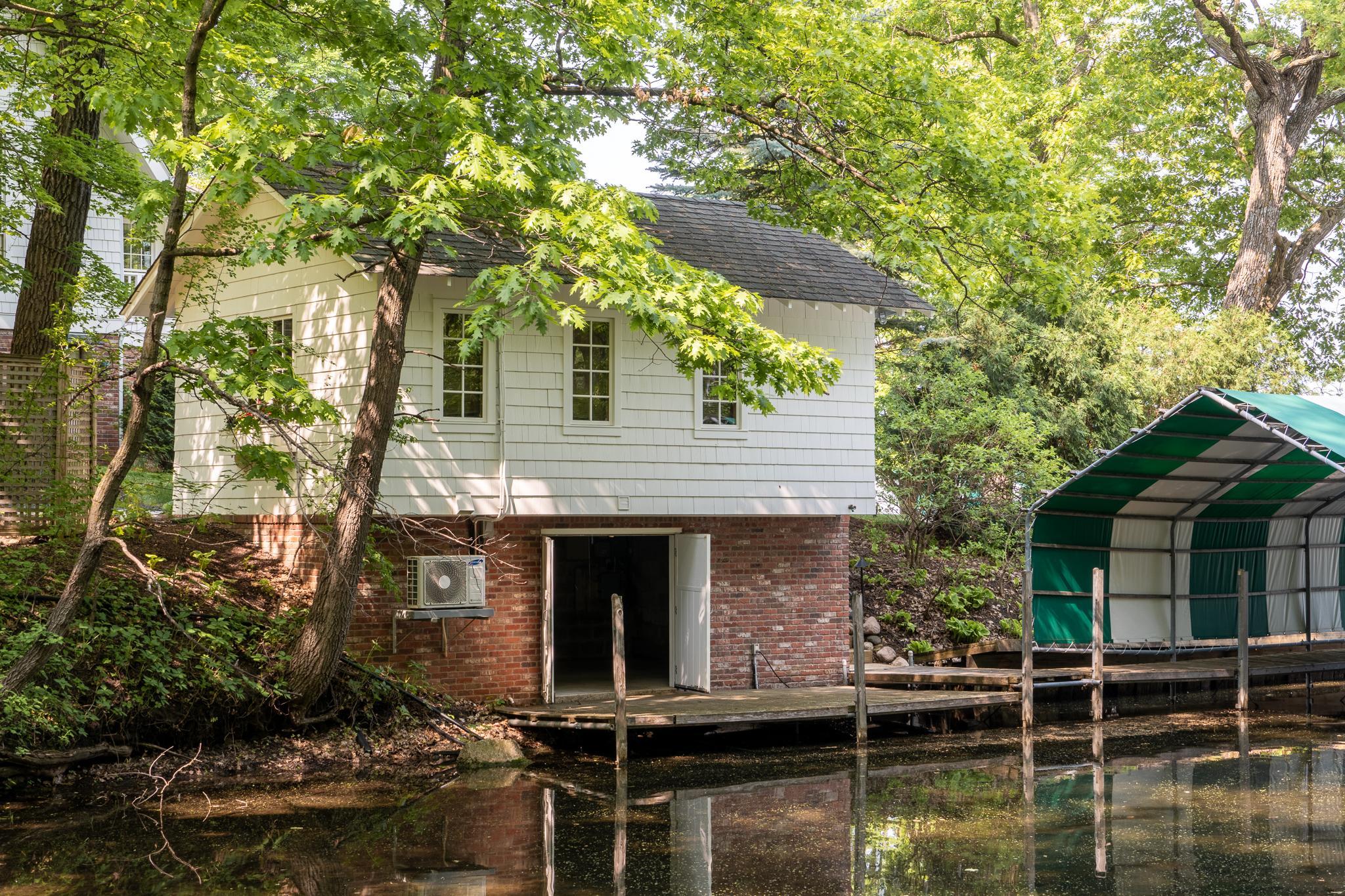 Boathouse - LL Storage