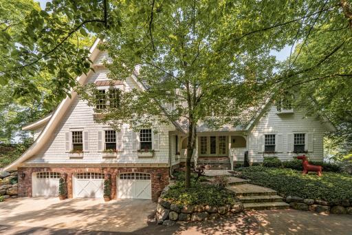 Spacious 3-Car Garage