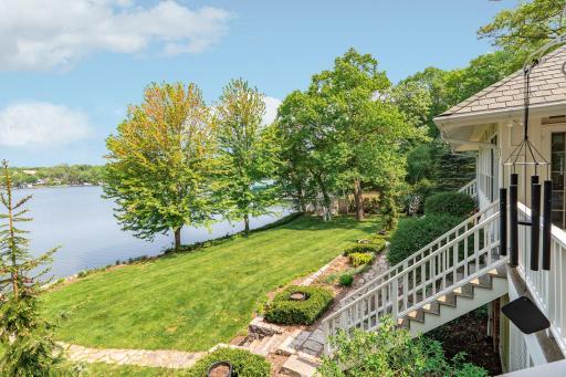 Expansive, Level St. Alban's Bay Lakeshore