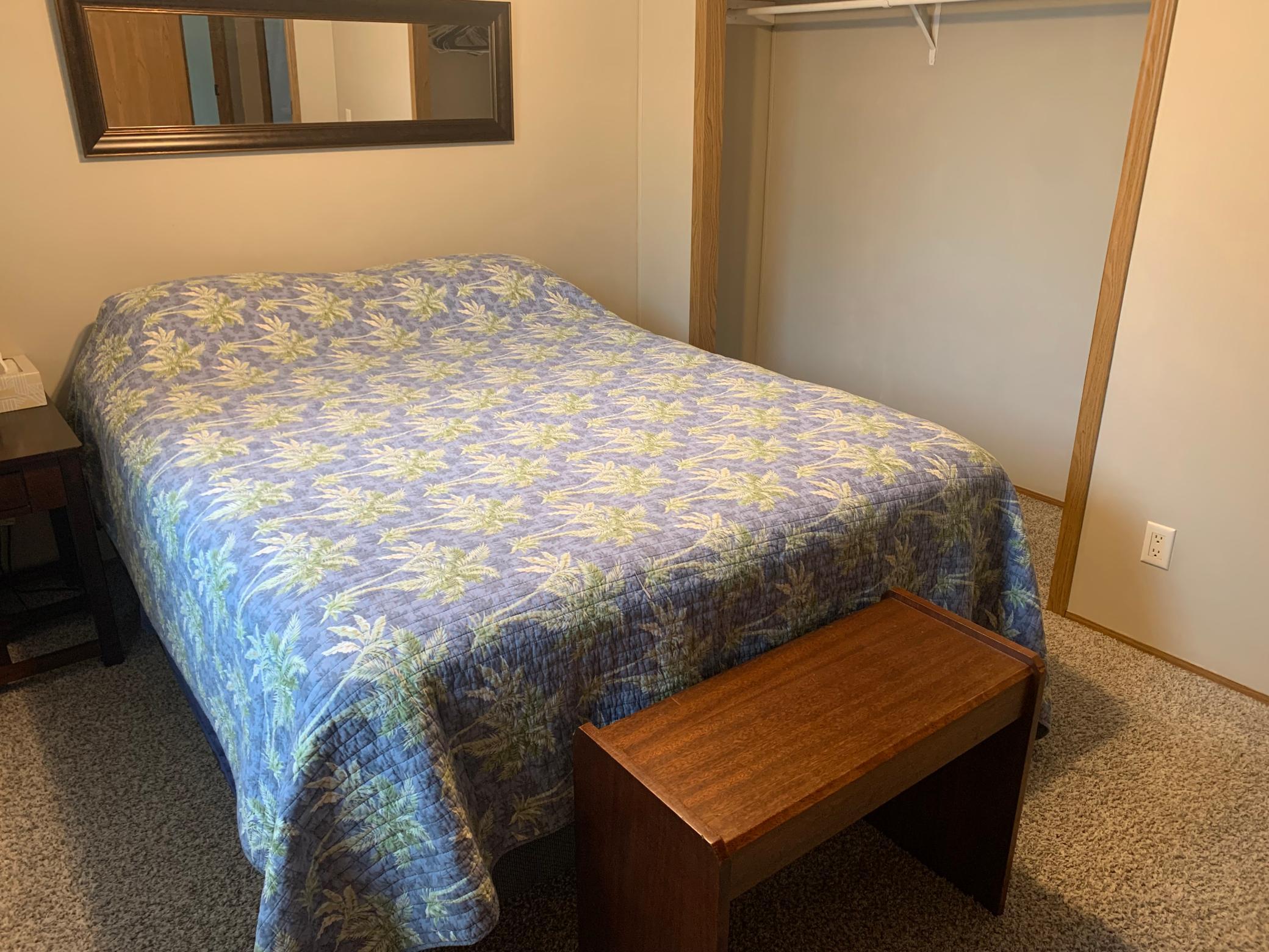 Bedroom 2.1