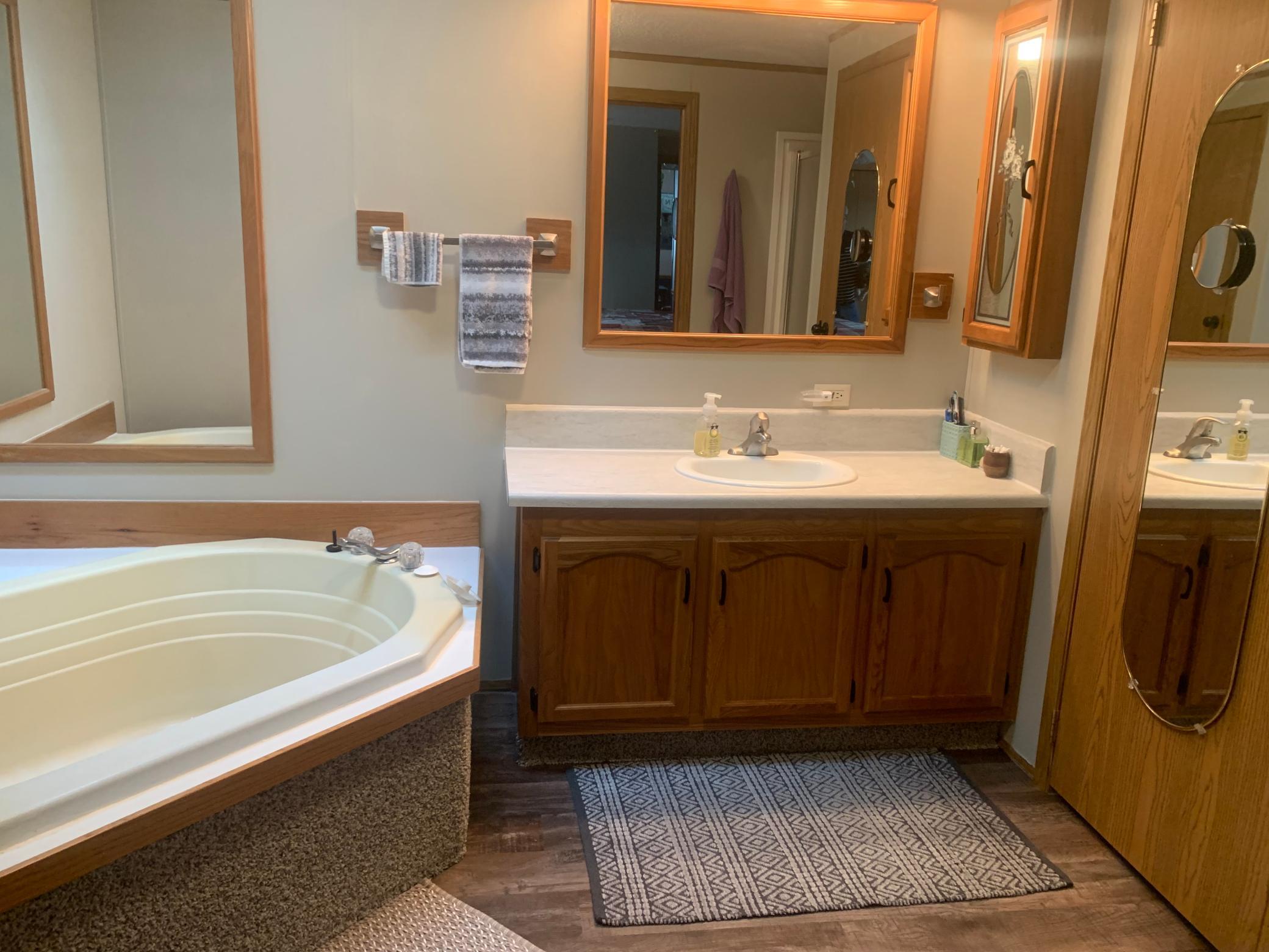 Primary Bath.jpg