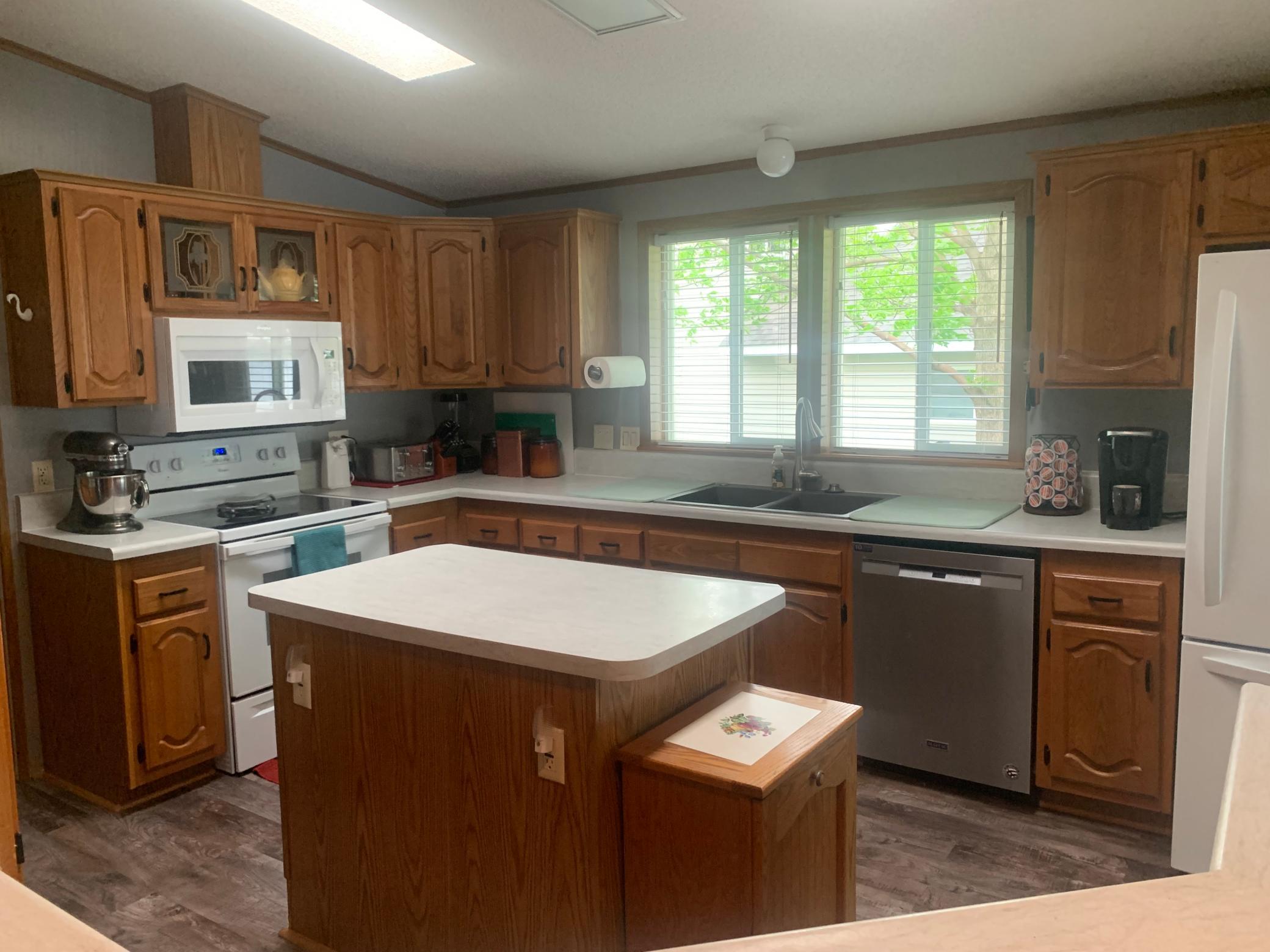 Kitchen view 1.jpg