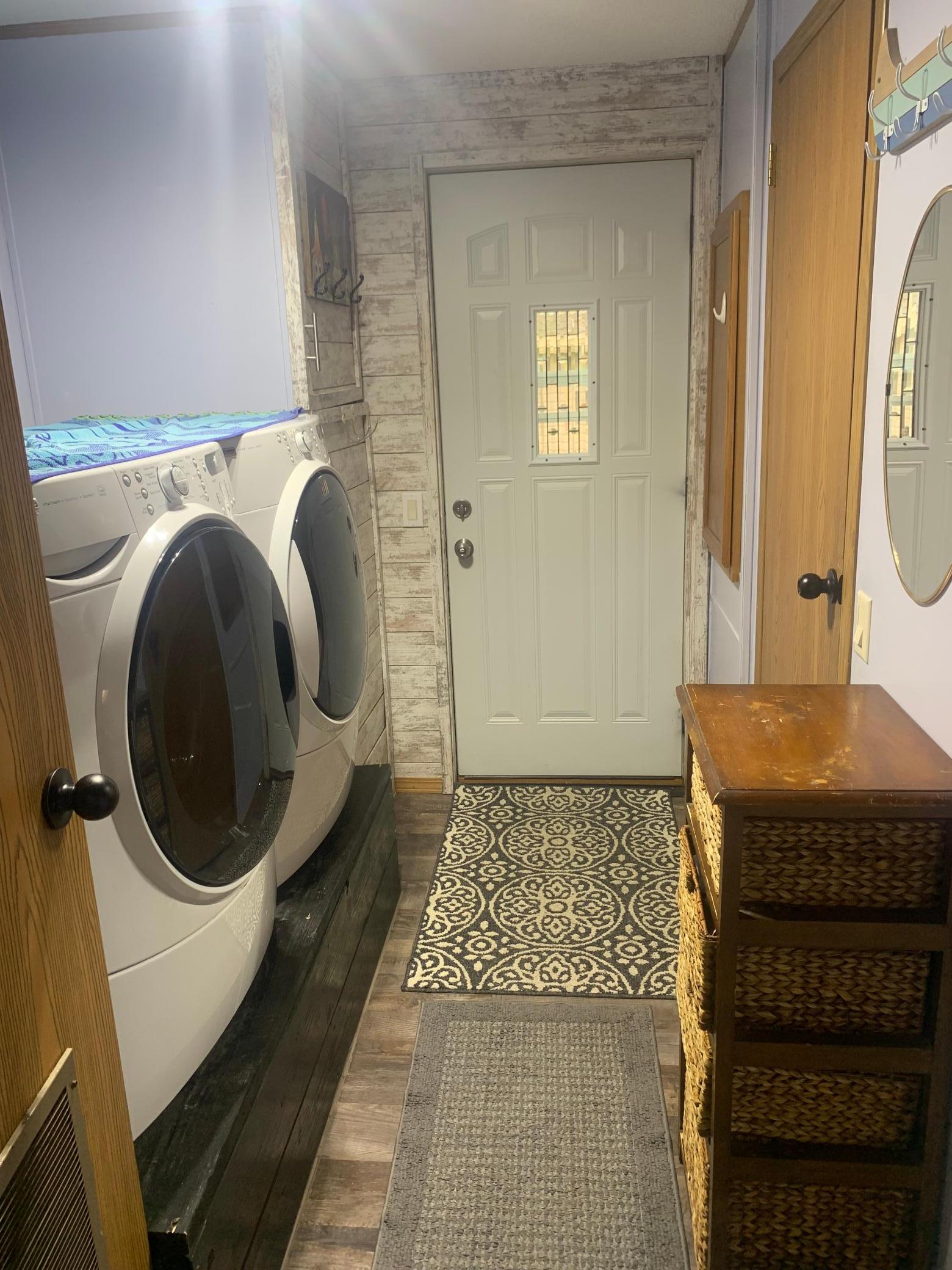 Laundry area.jpg