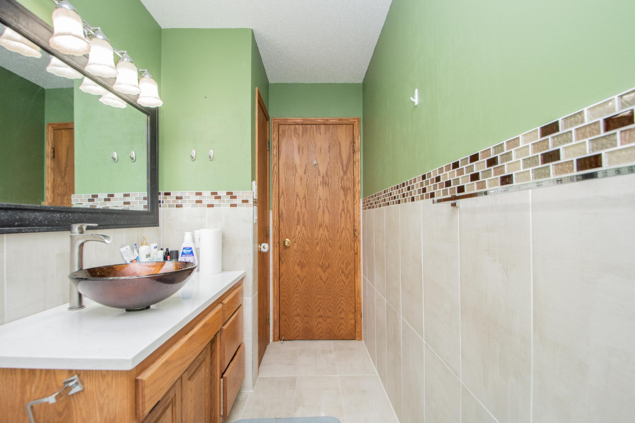 Tiled Bathroom Lower Level