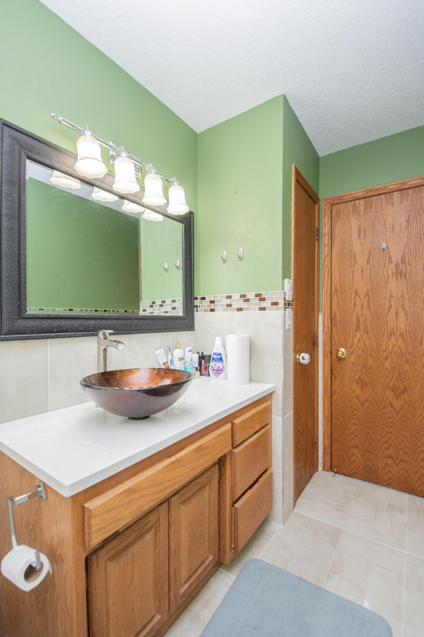 Tiled Bathroom Lower Level