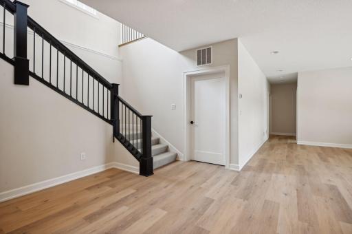 345 Margaret Circle, Wayzata, MN 55391