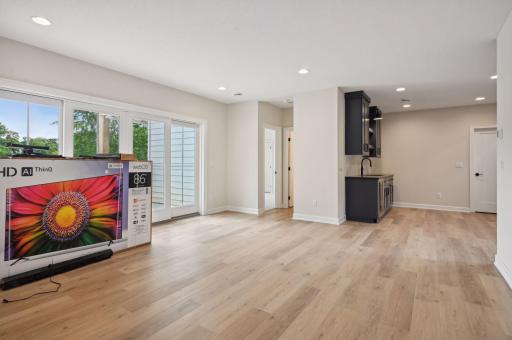 345 Margaret Circle, Wayzata, MN 55391