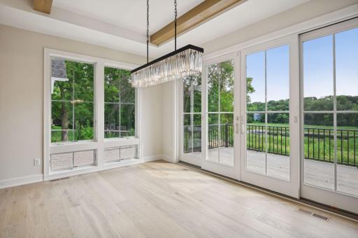 345 Margaret Circle, Wayzata, MN 55391