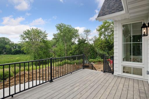 345 Margaret Circle, Wayzata, MN 55391