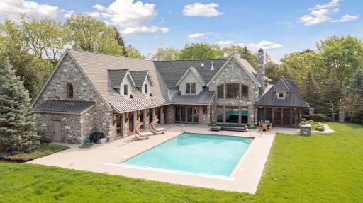 125 Westwood Lane S, Wayzata, MN 55391