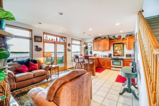 432 Shorewood Drive, Detroit Lakes, MN 56501