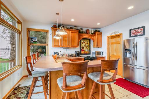 432 Shorewood Drive, Detroit Lakes, MN 56501