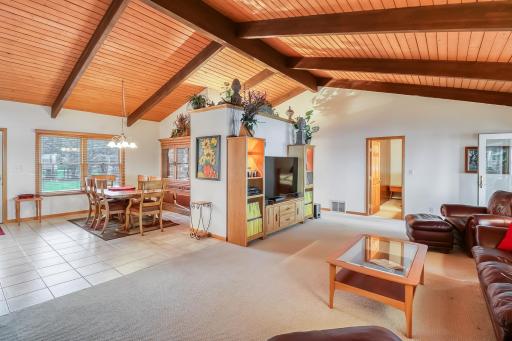432 Shorewood Drive, Detroit Lakes, MN 56501
