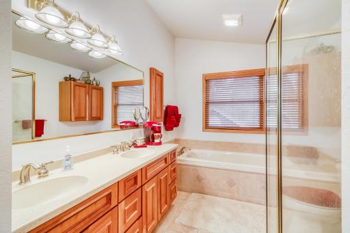 432 Shorewood Drive, Detroit Lakes, MN 56501