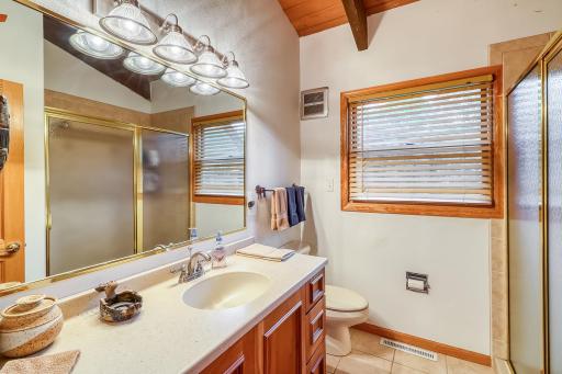 432 Shorewood Drive, Detroit Lakes, MN 56501