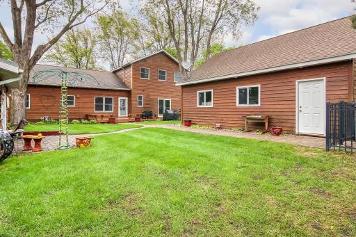 432 Shorewood Drive, Detroit Lakes, MN 56501