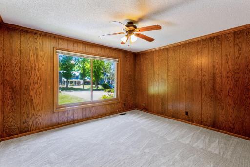 12105 29th Avenue N, Plymouth, MN 55441