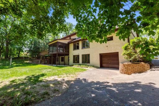 12105 29th Avenue N, Plymouth, MN 55441