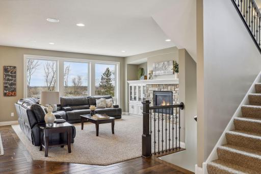 3887 Paradise Cove N, Stillwater, MN 55082