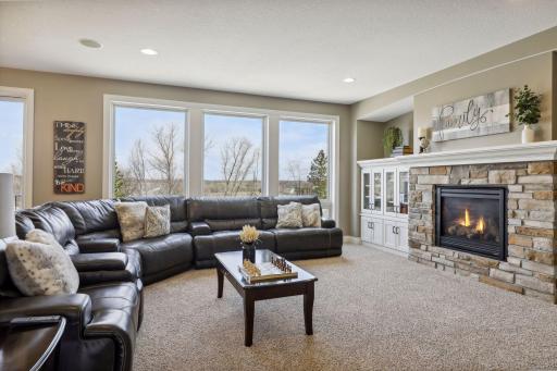 3887 Paradise Cove N, Stillwater, MN 55082
