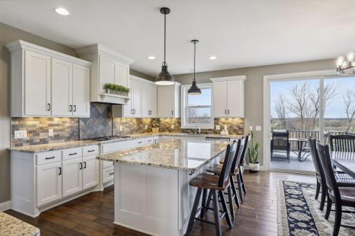 3887 Paradise Cove N, Stillwater, MN 55082