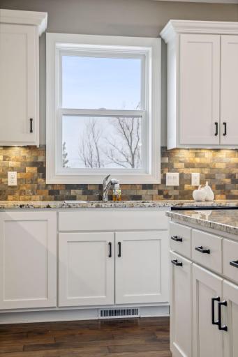 3887 Paradise Cove N, Stillwater, MN 55082