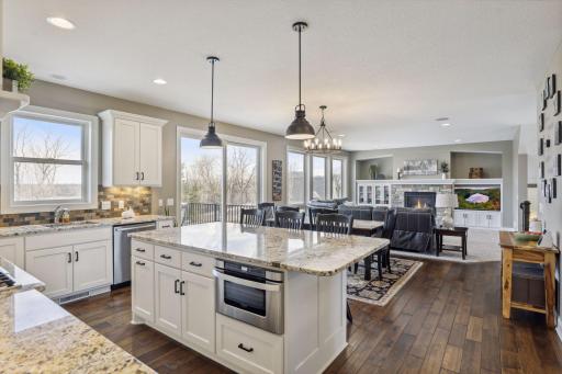 3887 Paradise Cove N, Stillwater, MN 55082