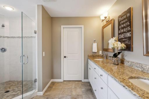 3887 Paradise Cove N, Stillwater, MN 55082