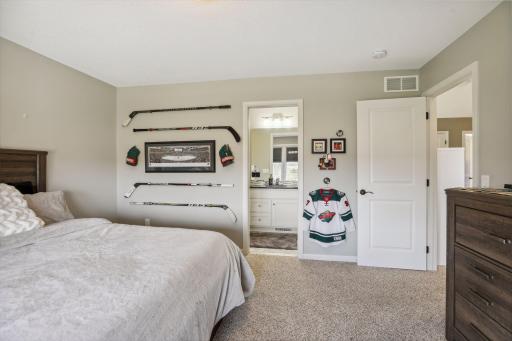 3887 Paradise Cove N, Stillwater, MN 55082