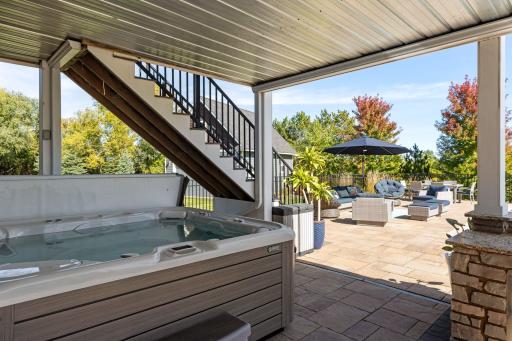 3887 Paradise Cove N, Stillwater, MN 55082