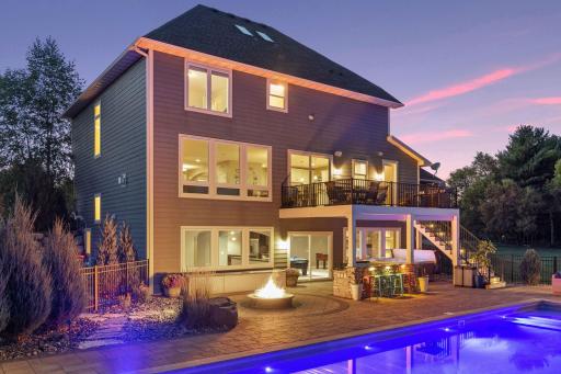 3887 Paradise Cove N, Stillwater, MN 55082