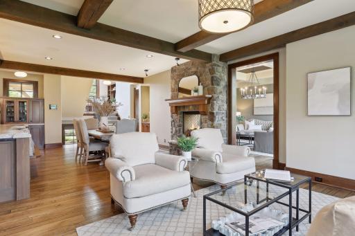77 Monarch Way, North Oaks, MN 55127